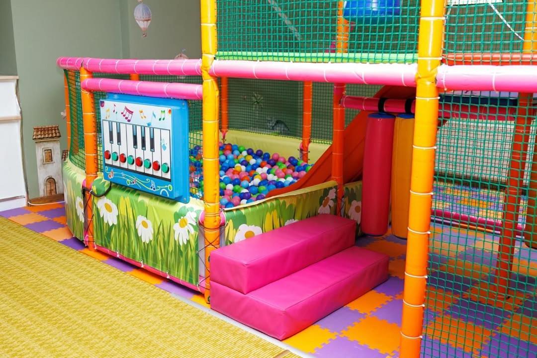 Hotel Solotvyno Resort 외부 사진